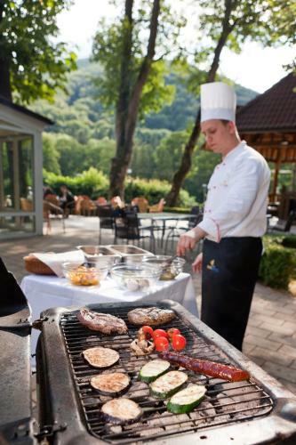 Parkhotel Na Bara?ke
