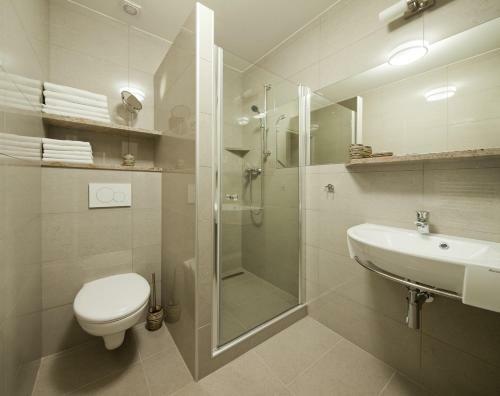 Hotel Top Penzi�n Mar�na