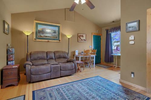 Hostal Rocky Mountain Lodge & Cabins