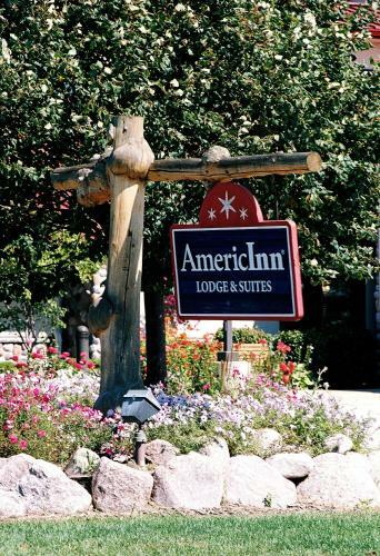 Hotel Americinn Lodge And Suites - Oswego