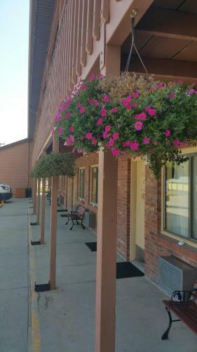 Hotchkiss Inn Motel