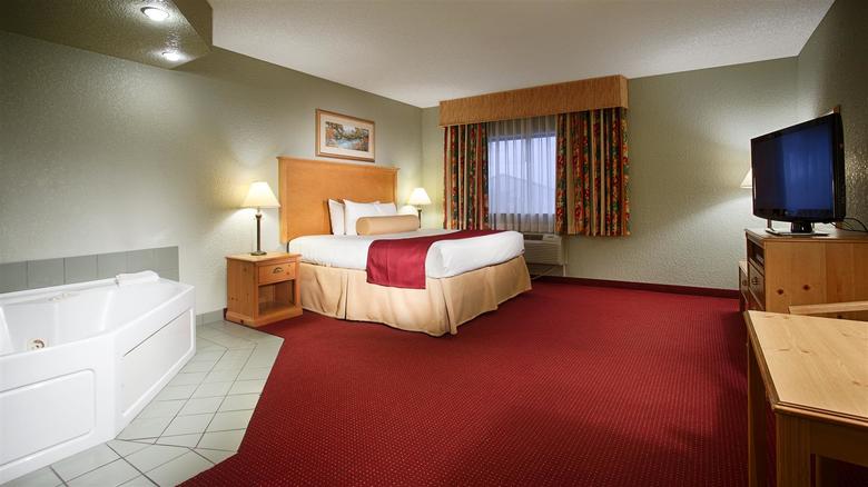 Best Western Plus Sebastian Hotel & Suites