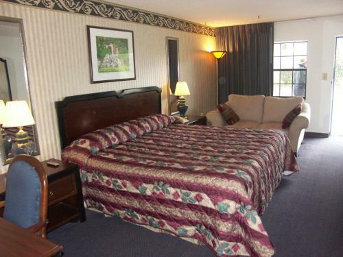 Deerwood Resort Motel And Campgrounds