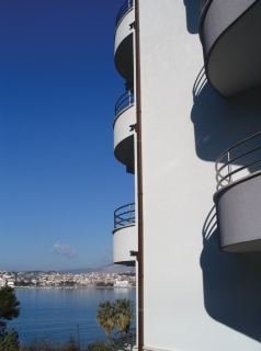 Hotel Eden(.)