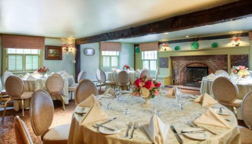 Hotel The Olde Mill Inn Basking Ridge
