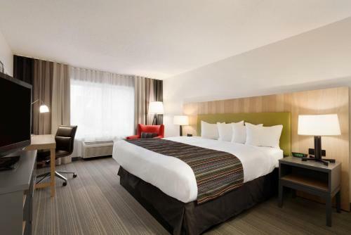 Hotel Country Inn & Suites Chippewa Falls