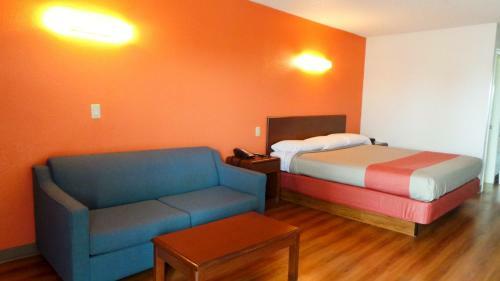 Motel 6 - Covington