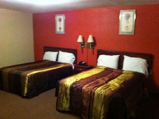 Western Skies Motel