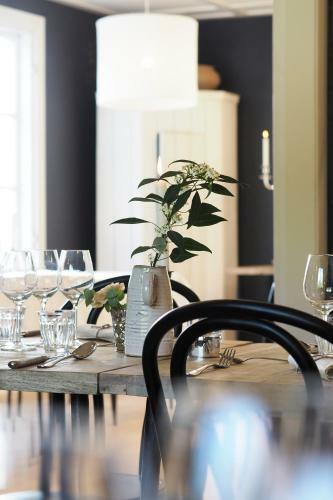 Lillan Hotel Caf� Butik