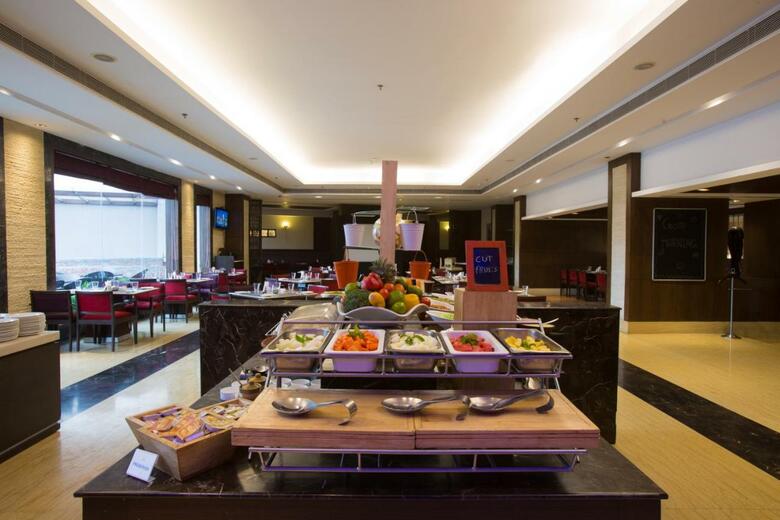 Hotel Golden Tulip Chandigarh, Panchkula