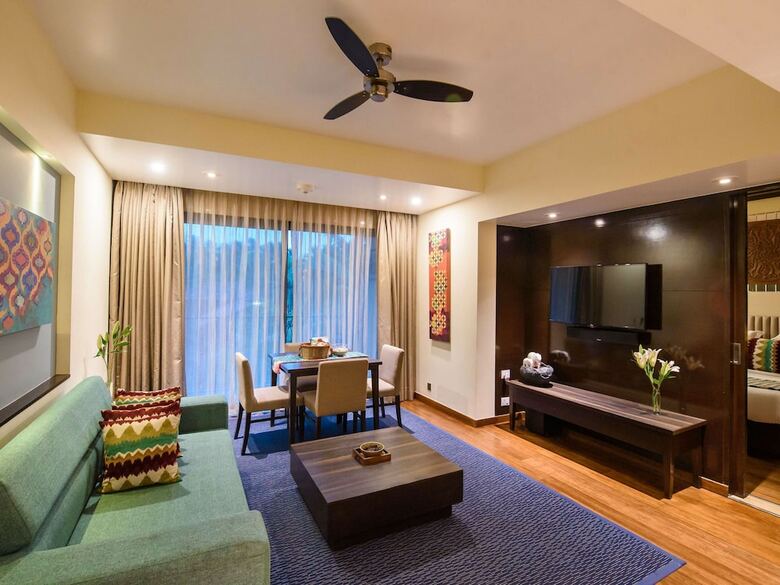 Hotel Grand Mercure Goa Shrem Resort