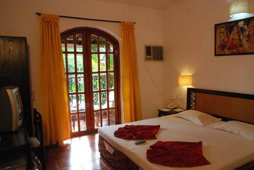 Hotel Sea Breeze Beach Resort Candolim, Goa
