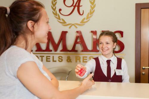 Amaks City Hotel
