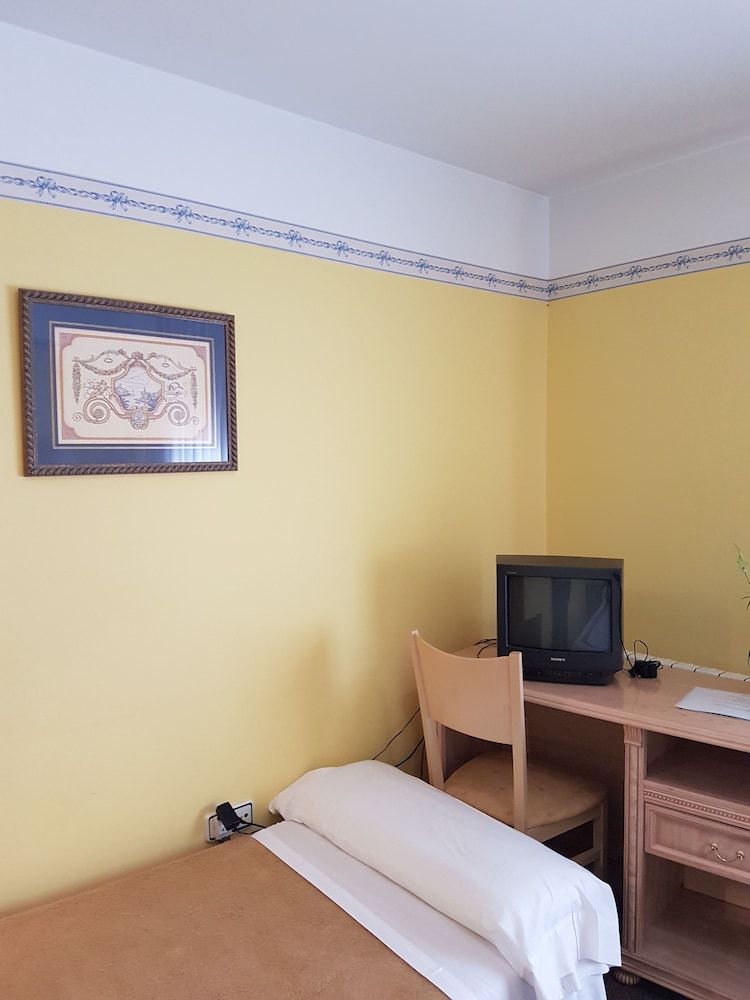 Albergue Hotel-residencia Alvargonz�lez