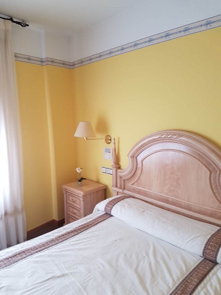 Albergue Hotel-residencia Alvargonz�lez