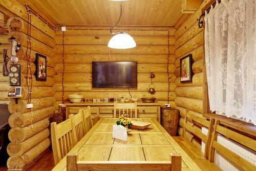 Agroturismo Usadba Domik V Pushche
