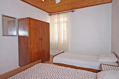 Apartments By The Sea Metajna (Pag) - 6351