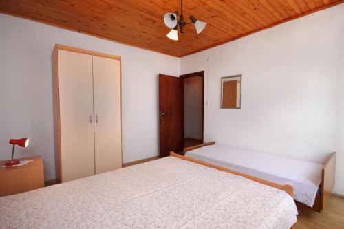 Apartments By The Sea Metajna (Pag) - 6351