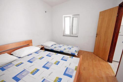 Apartments By The Sea Metajna (Pag) - 6351