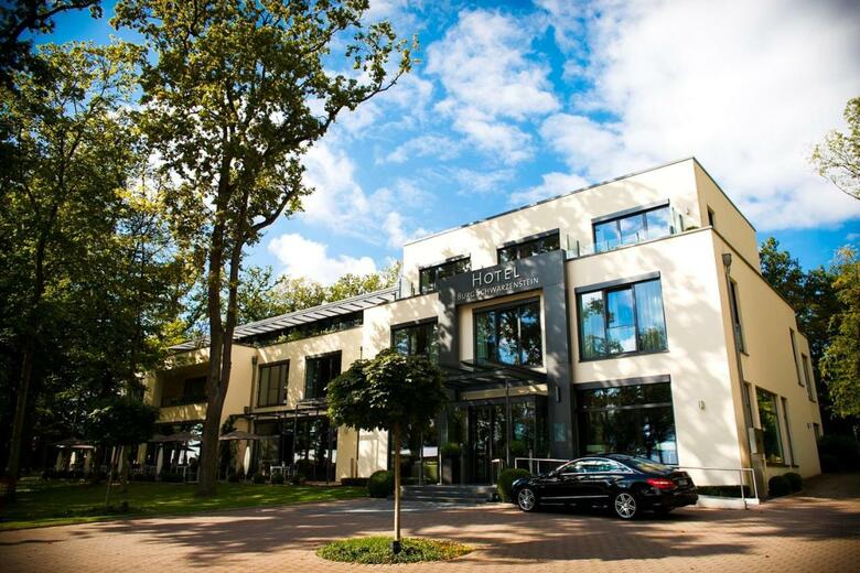 Relais & Ch�teaux Hotel Burg Schwarzenstein