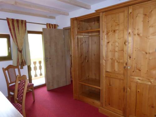 Hostal Gasthaus - Pension - Caf� D�rfl