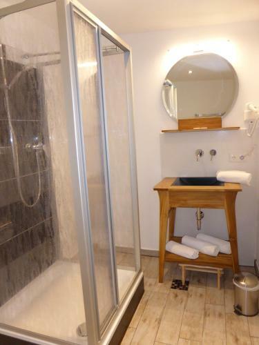 Hostal Gasthaus - Pension - Caf� D�rfl