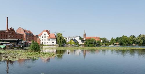 Apartamentos Fewo Auf Der Dominsel - Seerose