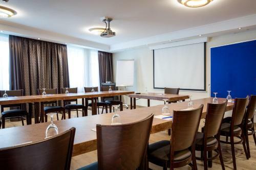 Hotel-gasthof H�ttl