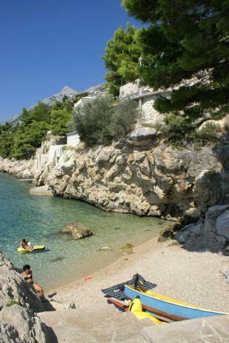 Apartments By The Sea Pisak (omis) - 2802