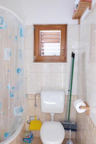 Apartments By The Sea Pisak (omis) - 2750