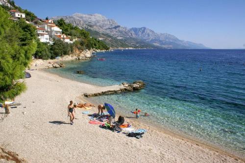 Apartments By The Sea Pisak (omis) - 2750