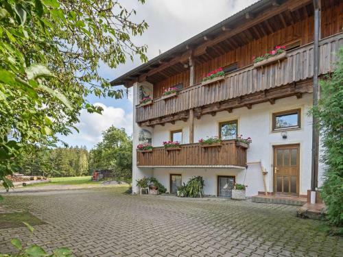 Nice Apartment With Balcony In The Bavarian Forest