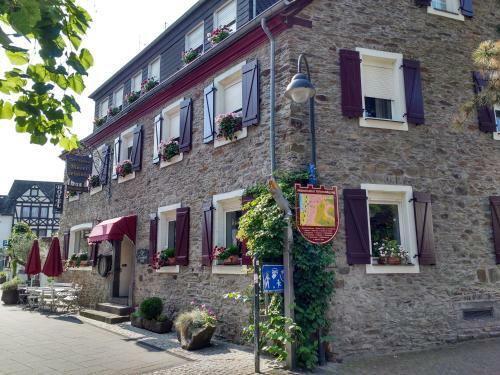 Hostal Weinhaus Moselsch�nke