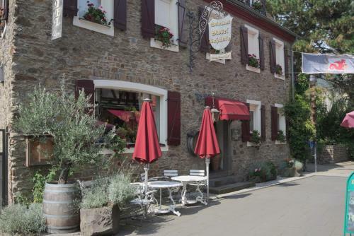 Hostal Weinhaus Moselsch�nke