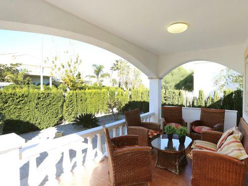 Villa Holiday Home Miramar