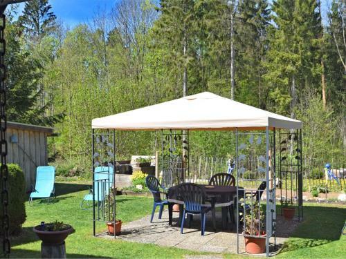 Gorgeous Apartment In Wichsenstein With Private Terrace