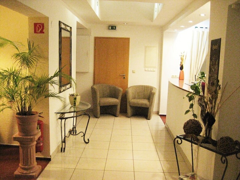Hostal Hotel Zum Schnackel