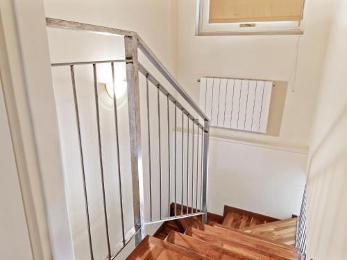 Apartamentos Modern Mansion With Private Beach At Lake Maggiore