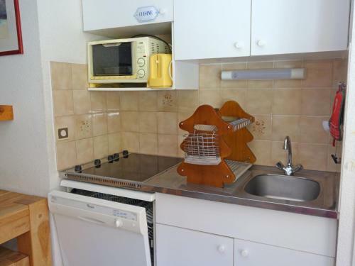 Apartment Pierres Blanches F Et H.20