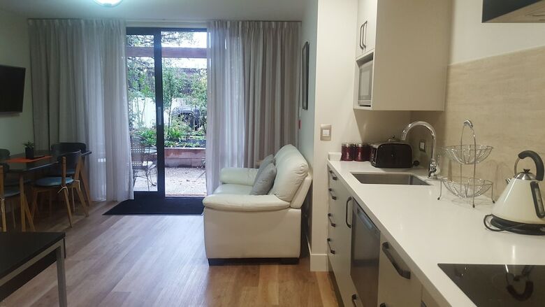 Aparthotel Shetland Court Apartments