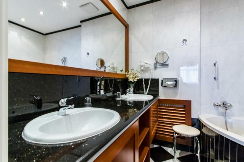 Hotel Corvinus