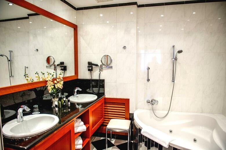 Hotel Corvinus