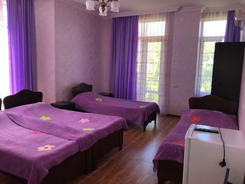 Hostal Guest House Zura