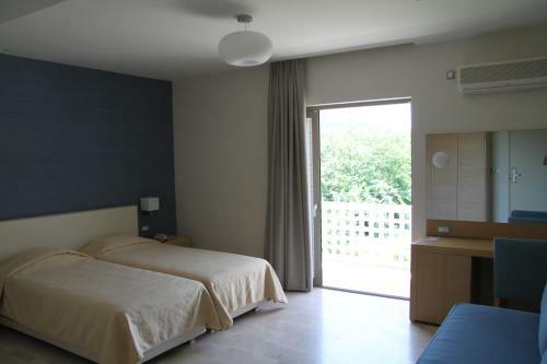 Hotel Stomio Beach