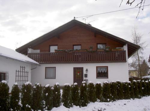 Apartamento G�steh�user Anni Ehrndorfer