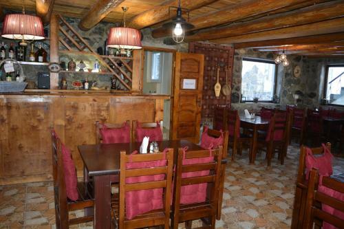 Hostal Manoni's Guesthouse