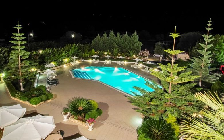 Limanaki Hotel