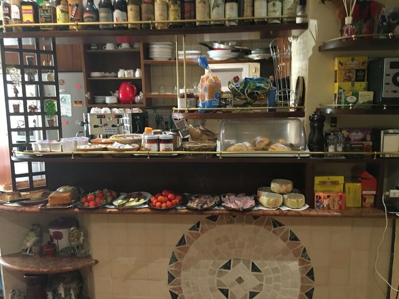 Bed & Breakfast Caligola Resort
