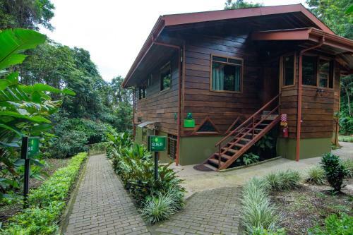 Cala Lodge