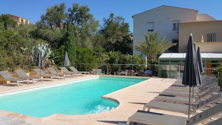 Hotel Cala Di L'oru